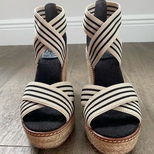 Tory Burch Frieda Strappy Woven Espadrille Wedge Platforms / size 6